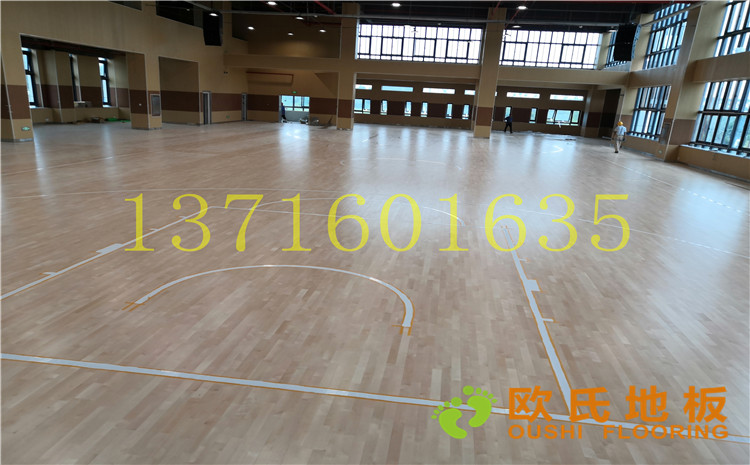 南京市埔口區(qū)實驗小學體育館木地板案例